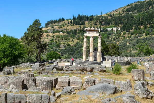 Θέα Στον Αρχαιολογικό Χώρο Της Δελφής Στην Ελλάδα — Φωτογραφία Αρχείου