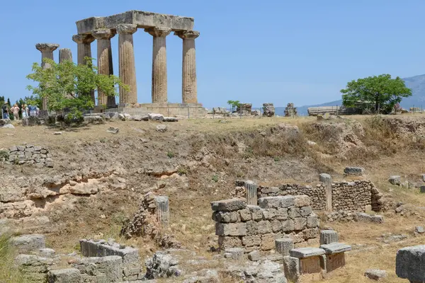 Kilátás Ókori Korinthosz Régészeti Lelőhelyére Görögországban — Stock Fotó