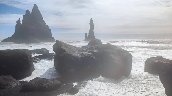 Sea Stacks Reynisfjara Beach Vik Iceland — Φωτογραφία Αρχείου