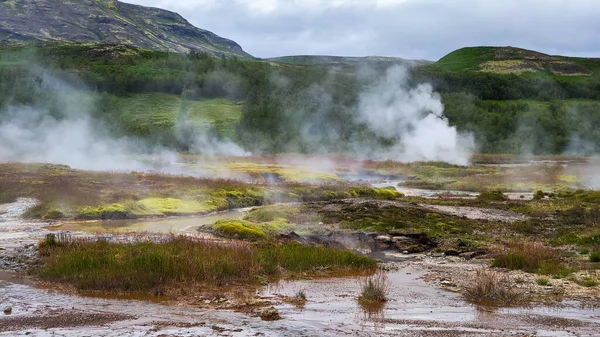 View Geothermal Field Geysir Iceland — стоковое фото