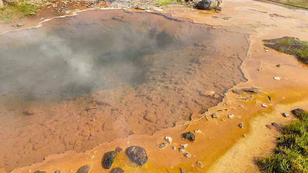 View Geothermal Field Geysir Iceland — стоковое фото