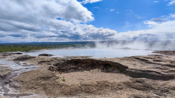 View Geothermal Field Geysir Iceland — стоковое фото