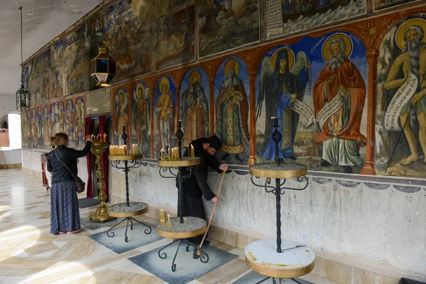 Velebrdo Macedonia May 2022 People Lighting Candles Bigorski Monastery Macedonia — Stock fotografie
