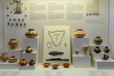 Olympia, Yunanistan - 25 Mayıs 2022: Yunanistan Arkeoloji Müzesi