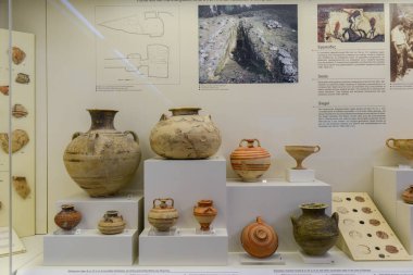 Olympia, Yunanistan - 25 Mayıs 2022: Yunanistan Arkeoloji Müzesi