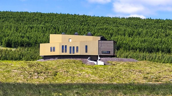 Veduta Una Casa Moderna Islanda — Foto Stock