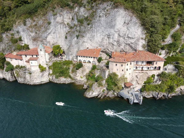 Drohnenblick Auf Das Kloster Santa Caterina Del Sasso Lago Maggiore — Stockfoto