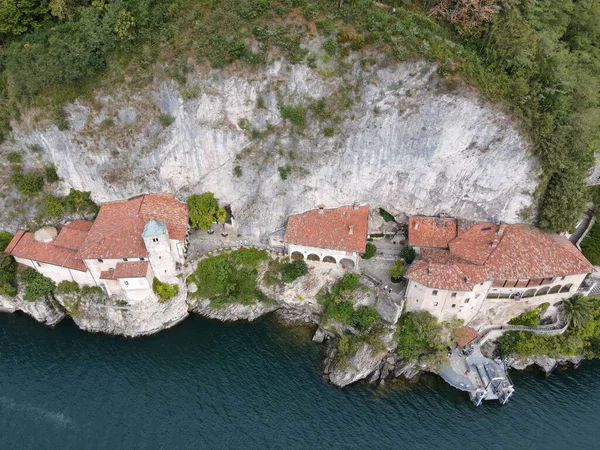 Drone Uitzicht Het Klooster Van Santa Caterina Del Sasso Aan — Stockfoto