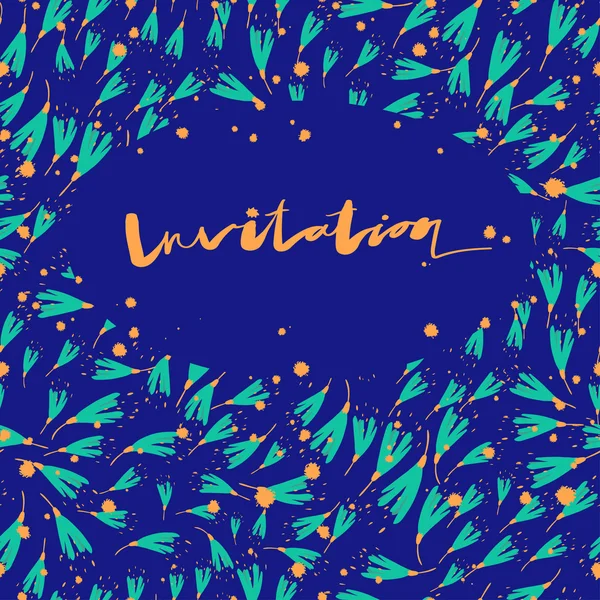 Invitación con diminutas flores y caligrafía — Vector de stock