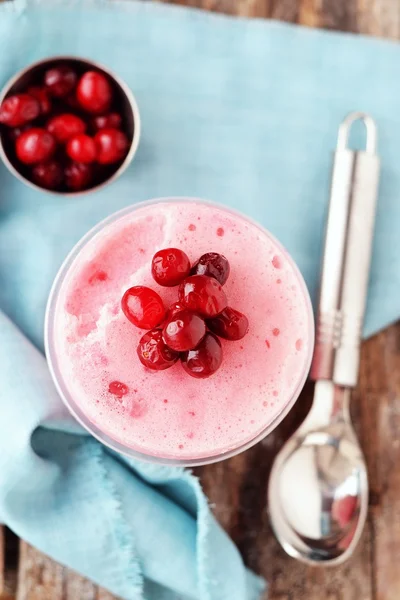 Cranberry ice cream — Stock Photo, Image