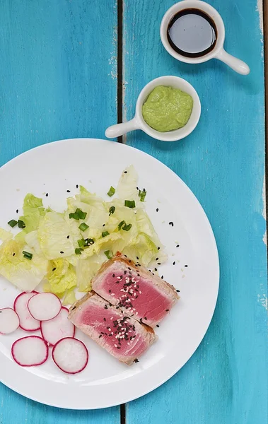 Tuna salad. — Stock Photo, Image