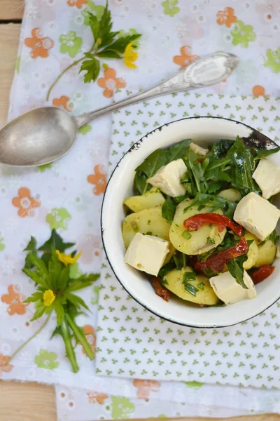 Salade de pommes de terre — Photo