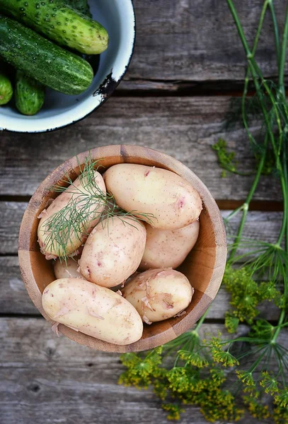Fresh organic potatoes — Stock Photo, Image