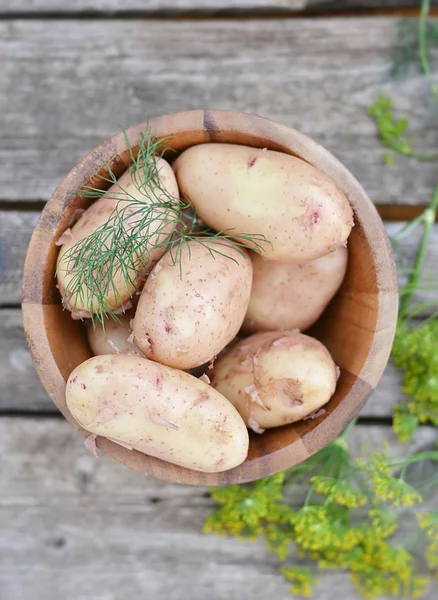 Fresh organic potatoes — Stock Photo, Image
