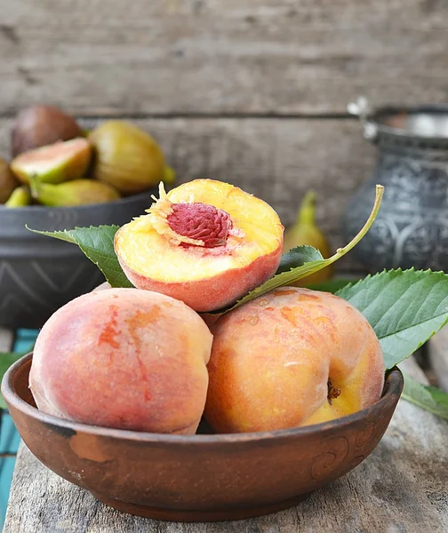 Peaches.Fruits — Zdjęcie stockowe