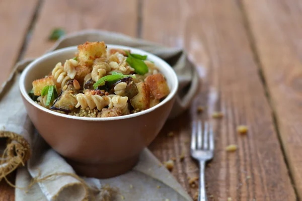 Pasta with eggplant — Stock Photo, Image