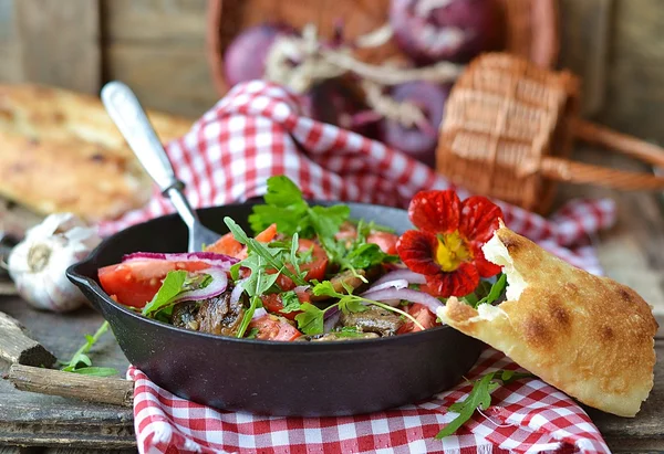 Champinjoner, sallad — Stockfoto