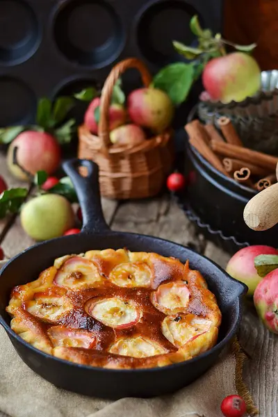 Rustikale Apfelkuchen — Stockfoto