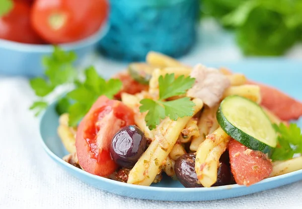 Pasta en fruit salade — Stockfoto