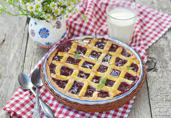 Torta de cereja — Fotografia de Stock