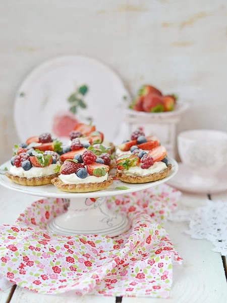 Tartelettes aux baies d'été — Photo