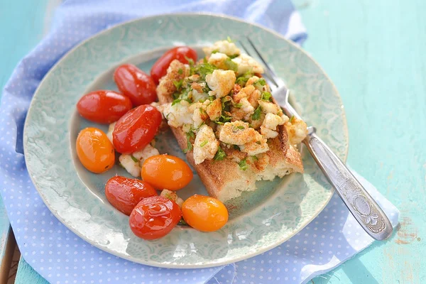 Scramble tofu Herby — Fotografia de Stock