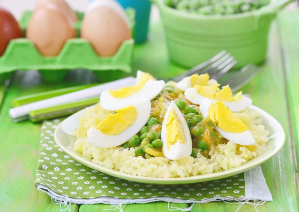 Gemüse-Curry mit Eiern — Stockfoto