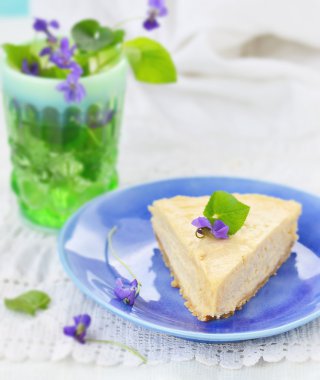  Fıstık peynirli kek dilimi 