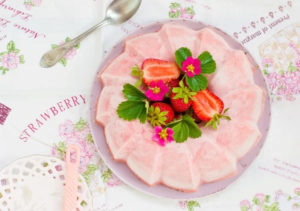 Frozen strawberry gelé — Stockfoto