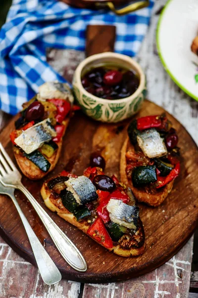 Bruschetta Con Pimienta Sardinas Style Rustic Selective Focus —  Fotos de Stock