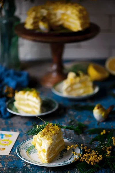 Italienische Mimosa Kuche Zum Internationalen Frauentag März — Stockfoto