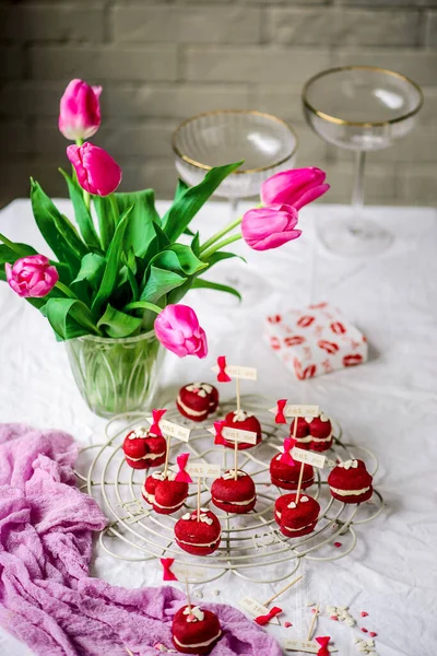 Valentines Whoopie Pies Valentine Day Style Vintage Selective Focus — 图库照片