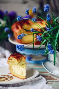 Romen paskası.. geleneksel paskalya pastaları. seçici odak