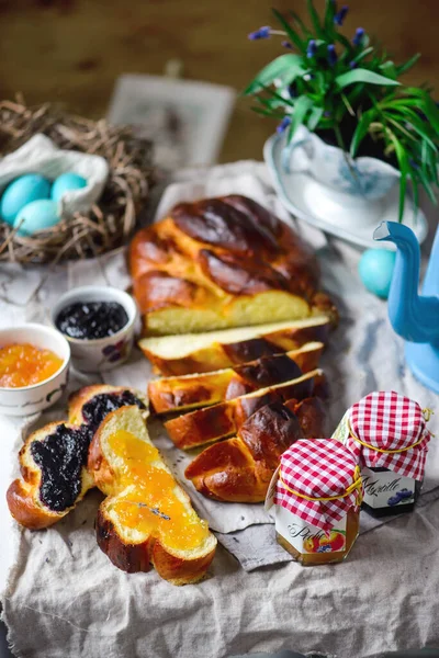 Easter Challah Traditional Easter Pastries Selective Focus — Stock Photo, Image