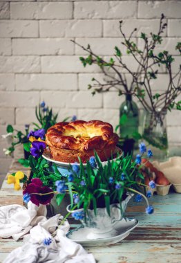 Romen paskası.. geleneksel paskalya pastaları. seçici odak