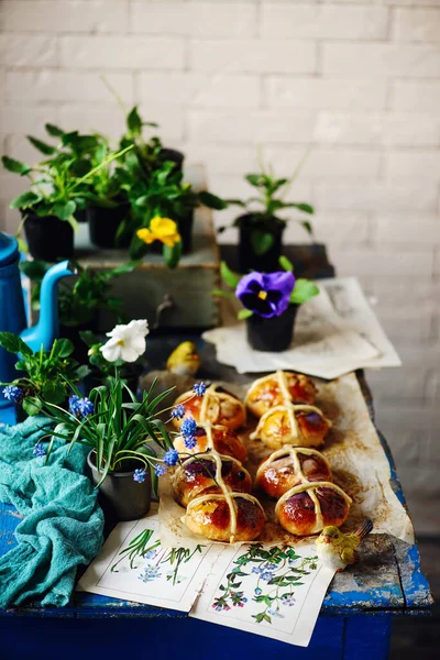 Panini Caldi Floreali Pasticcini Tradizionali Pasquali Focus Selettivo — Foto Stock