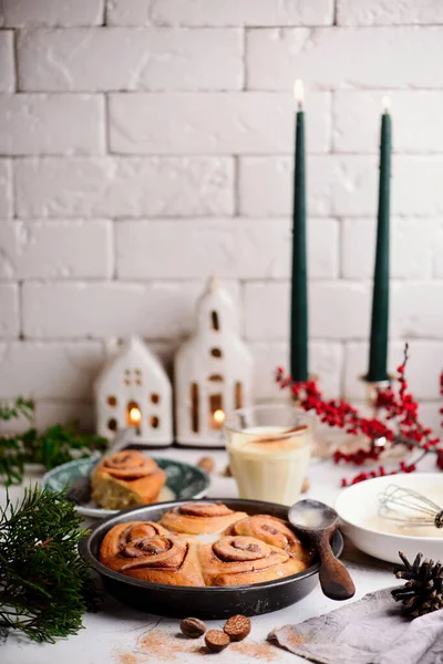 Bollos Canela Ponche Huevo Fondo Navidad — Foto de Stock