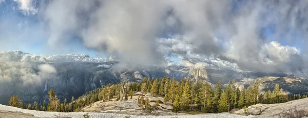 Nationaal park Yosemite — Stockfoto