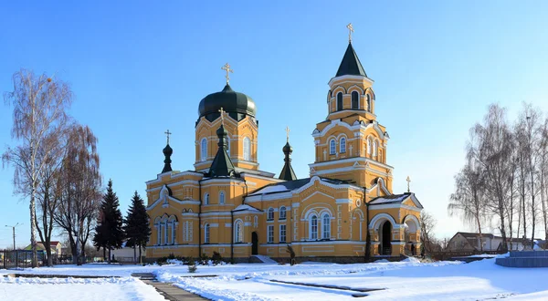 Murowany Kościół Najświętszej Maryi Panny — Zdjęcie stockowe