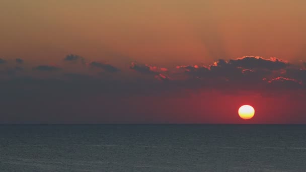 Sunset beach zaman atlamalı. — Stok video