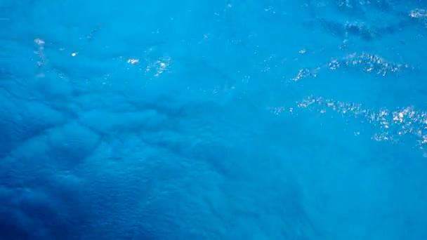 Kızıl denizin dalgaları oynama — Stok video