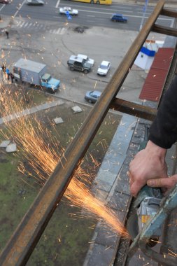 Metal kesme çalışmaları