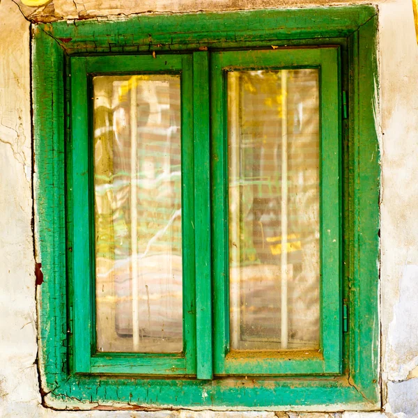 Old house window — Stock Photo, Image