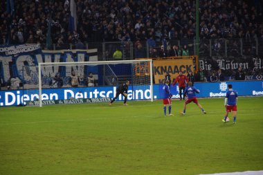 hamburg Spor Kulübü hsv oyuncu ısınıyor