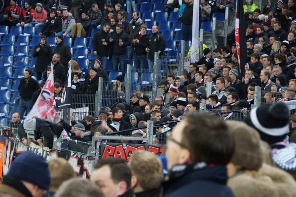 Les fans de Eintracht Francfort — Photo