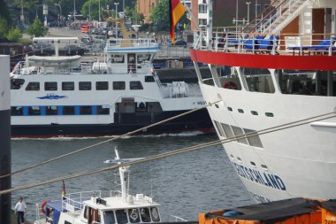 MS Deutschland