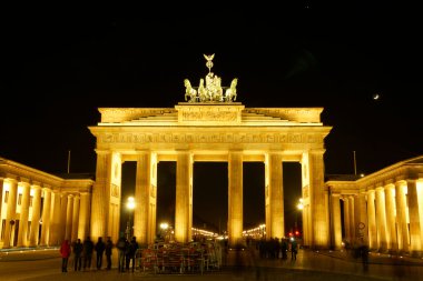 Brandenburg Kapısı