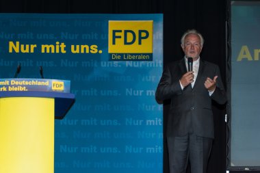 ünlü fdp politikacı ve milletvekili adayı wolfgang kubicki