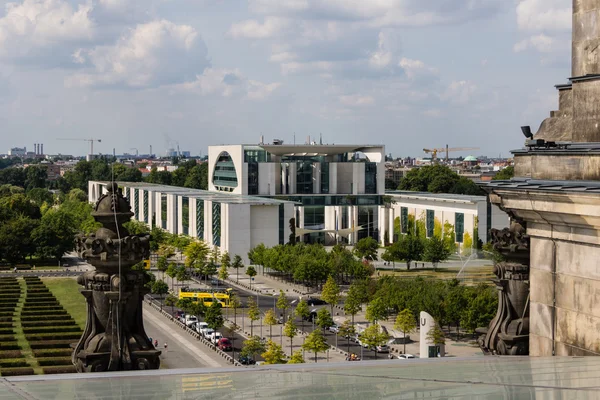 A kancellária épülete Berlin-Mitte — Stock Fotó