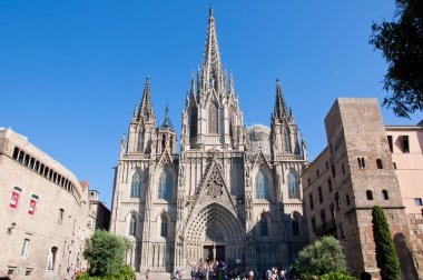 Kutsal Haç Katedrali ve Aziz Eulalia. Barselona.